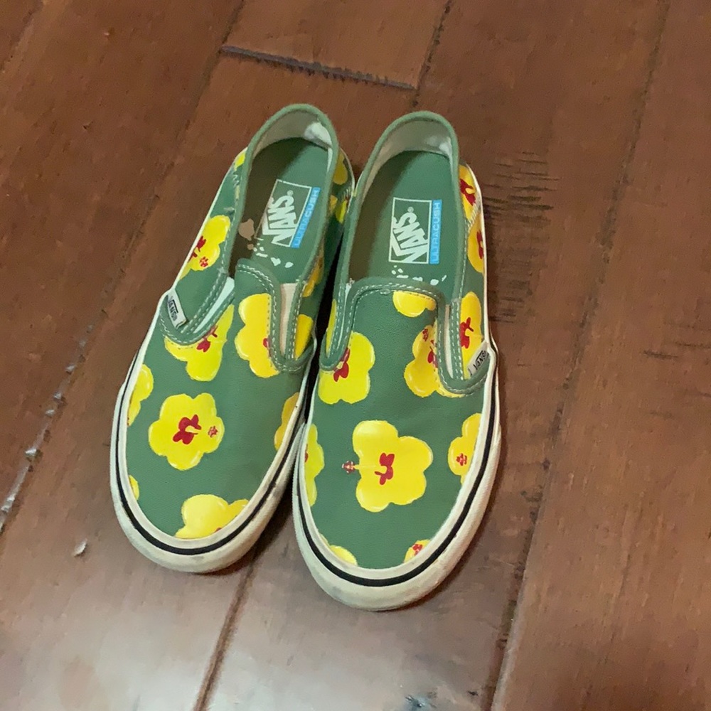 Green with yellow flower Vans from Hawaii